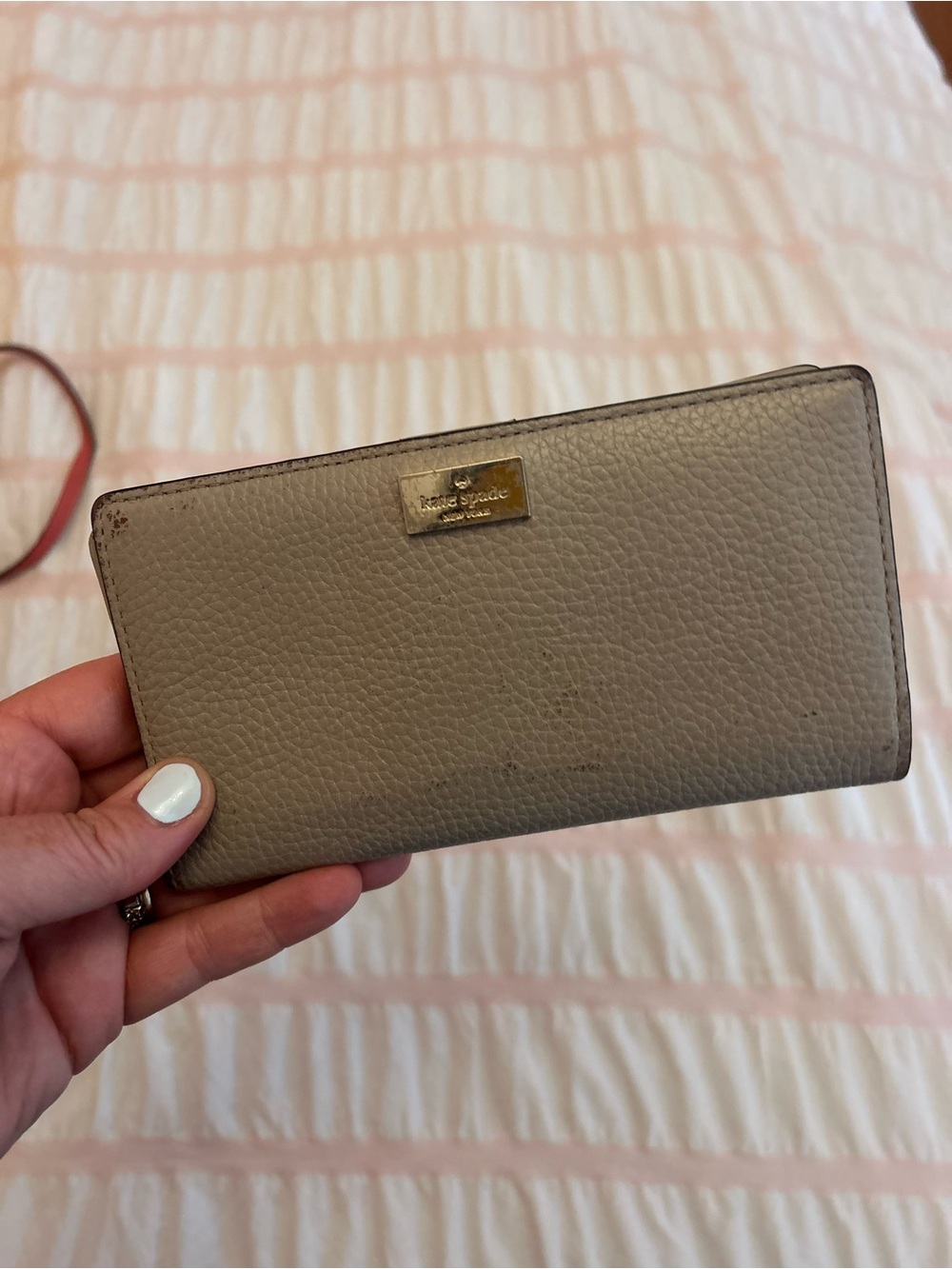 kate spade Pebbled Leather Long Wallet in Taupe Gray with Gold Logo
